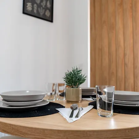 The Quiet Nest Blvd 47b1 - Urban With Parking In Pipera Апартаменти *